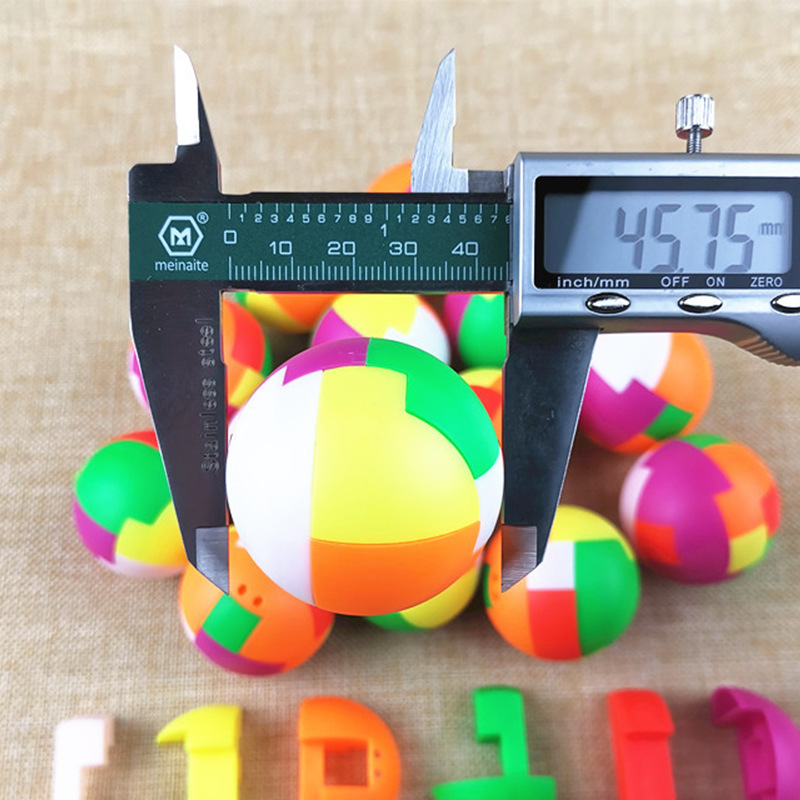 45mm Puzzle Ball Vending Game  - Party Games Egg ulasan dan harga